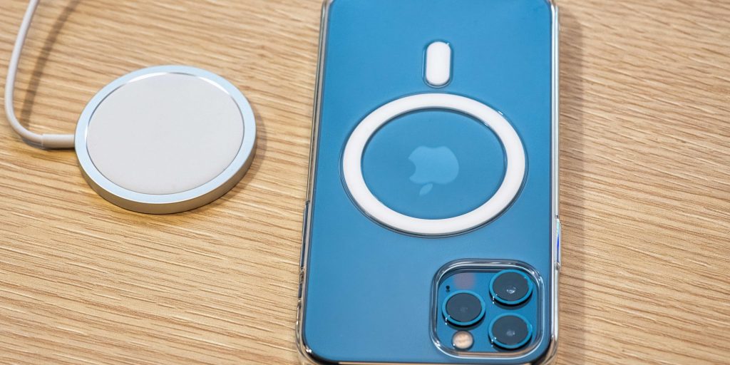 Les accessoires indispensables pour l'iPhone 12 et iPhone 12 Pro